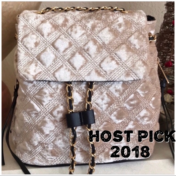 Yoki Handbags - Yoki Backpack w/ Chain Detail HOST PICK 2018🌟🌟💐